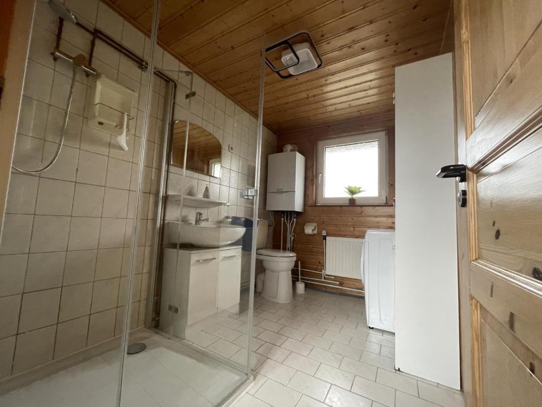 Neu! Das Kleine Rote Hoch-Haus Rechtenfleth Eksteriør billede